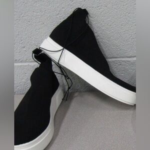 Women’s NWT Stylus Shoes Size 9 Medium